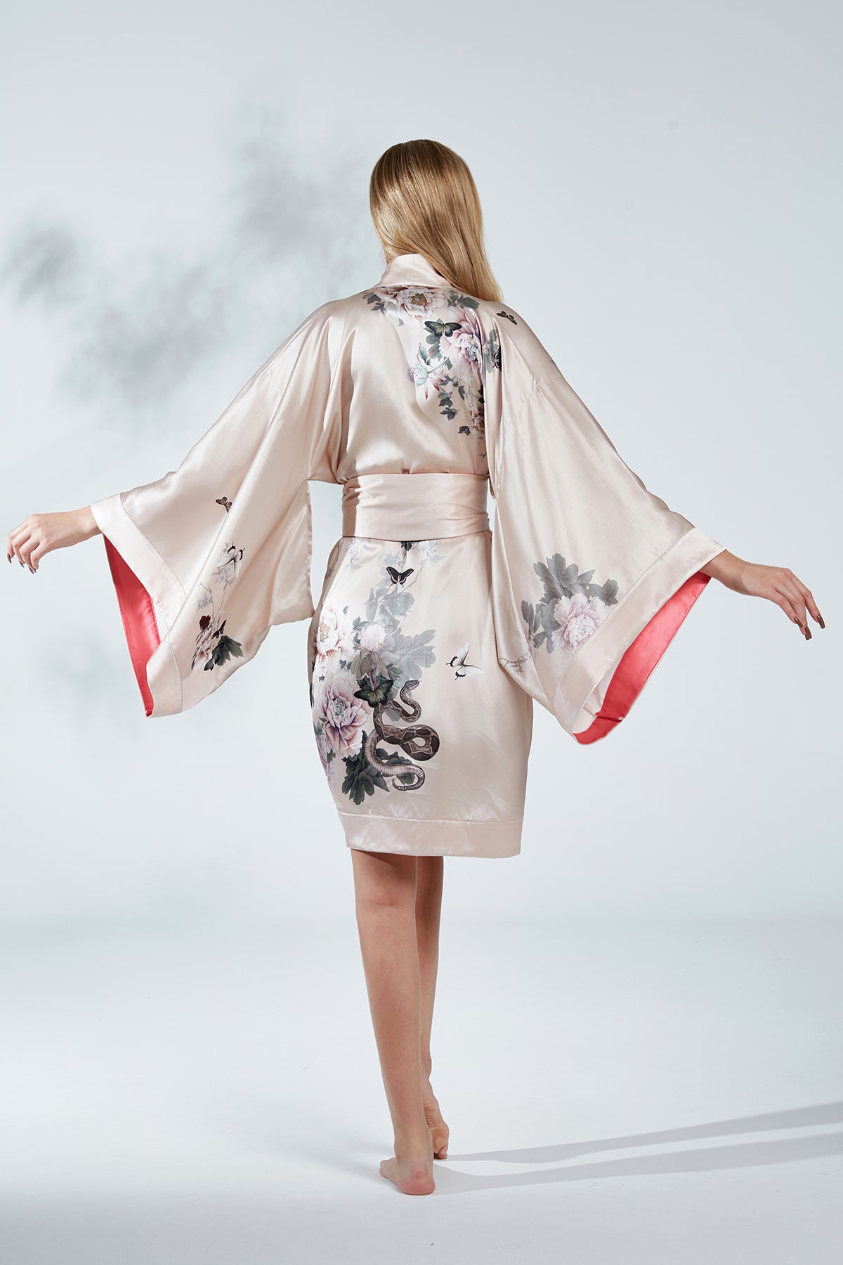 Silk Kimono Dressing Gown Pink | Fleur Japonaise