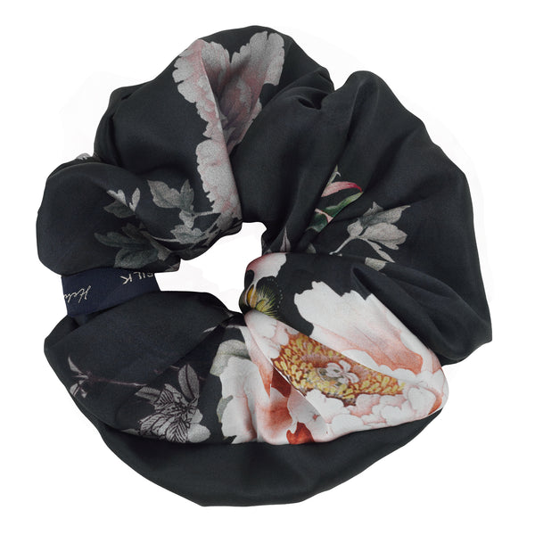 Silk Scrunchie – Black Oversize | Fleur Japonaise