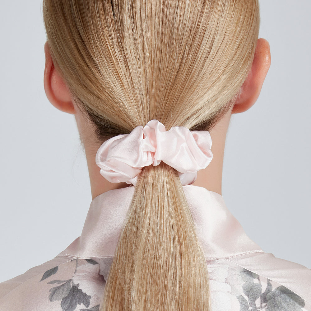 Silk Scrunchie Pink