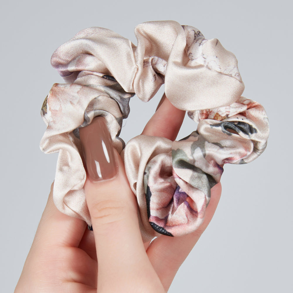 Silk Scrunchie Pink | Fleur Japonaise