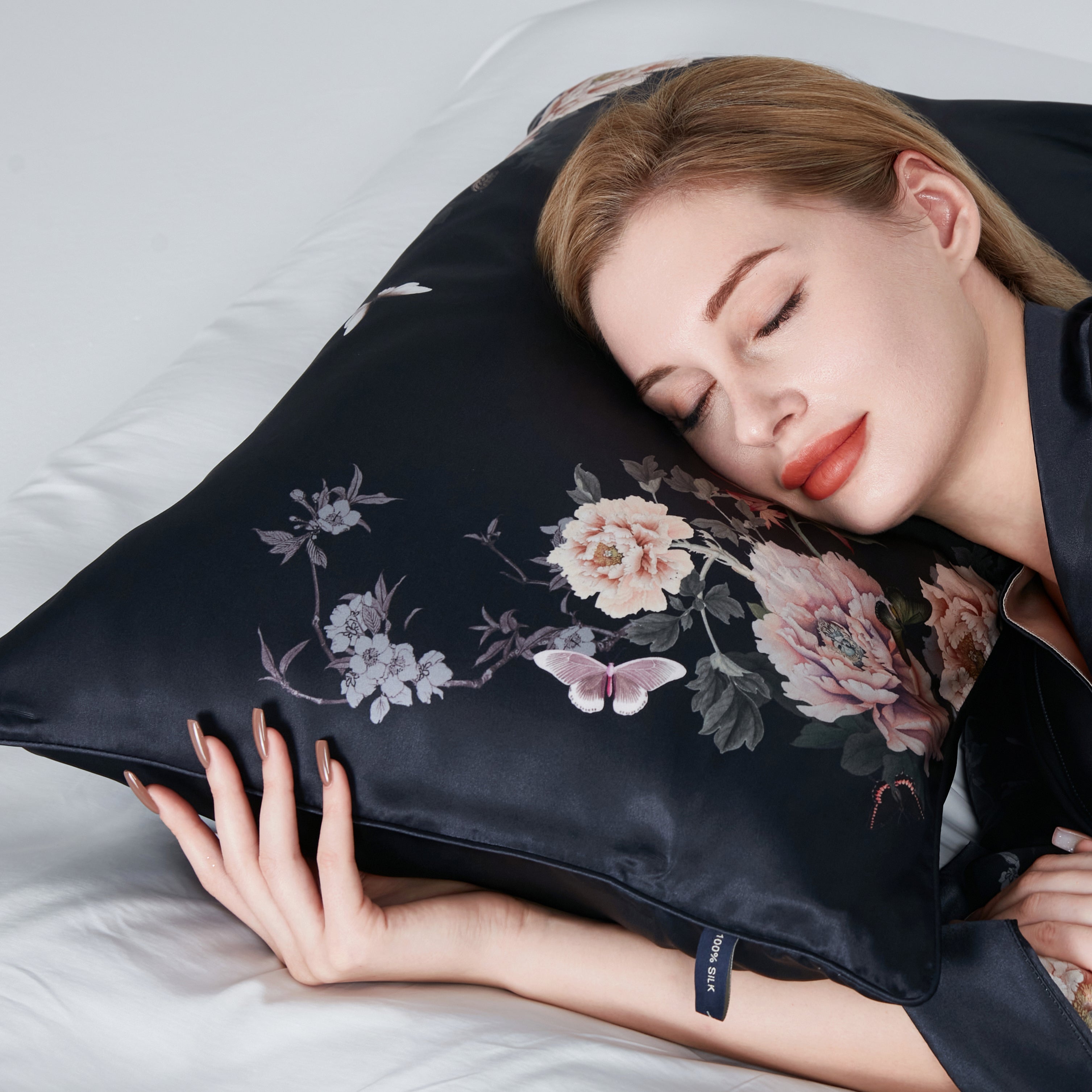 Why is Silk So Good to Sleep On?