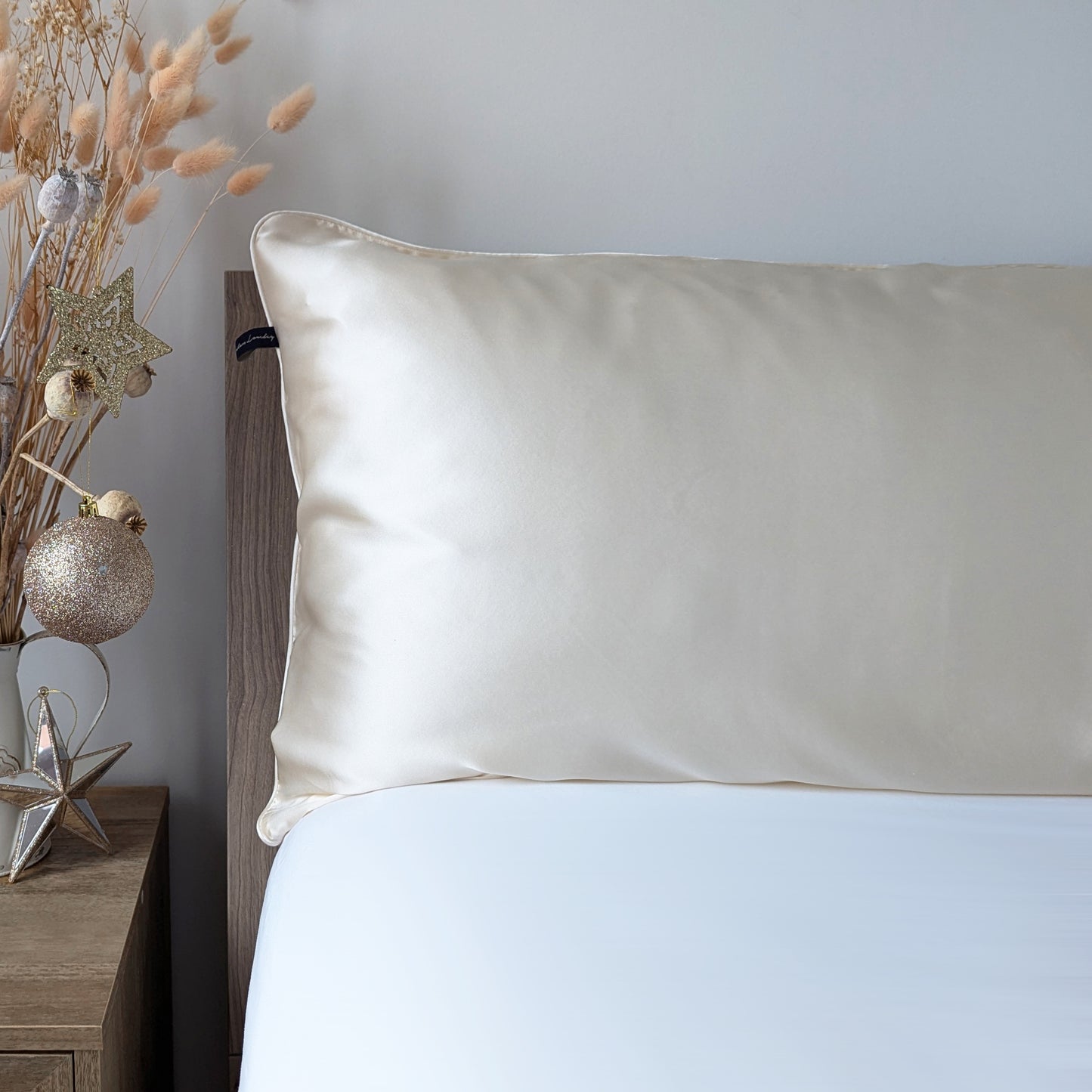 Silk Pillowcase Ivory