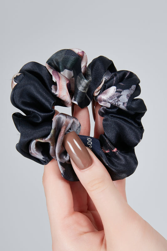 Silk Scrunchie Midnight Blue | Fleur Japonaise