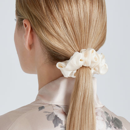 Silk Scrunchie Cream