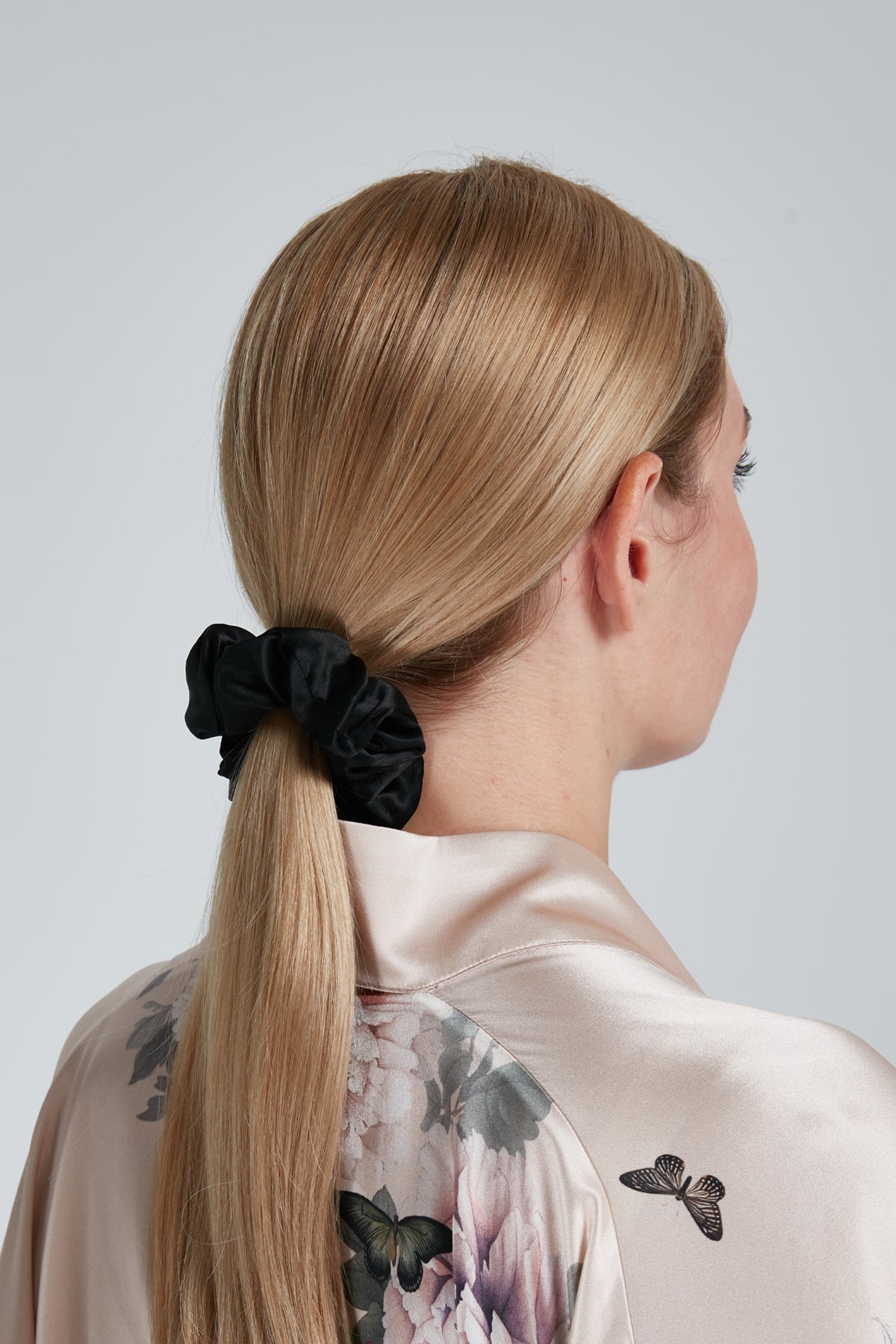 Silk Scrunchie Black