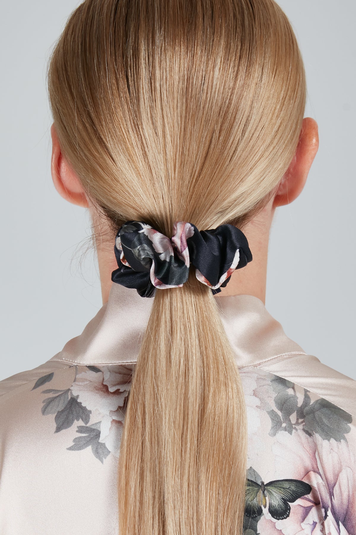 Silk Scrunchie Midnight Blue | Fleur Japonaise