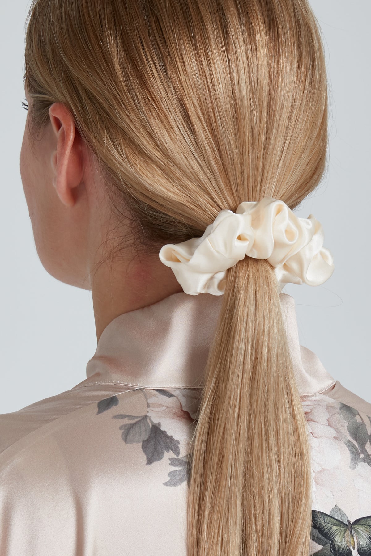 Silk Scrunchie Ivory