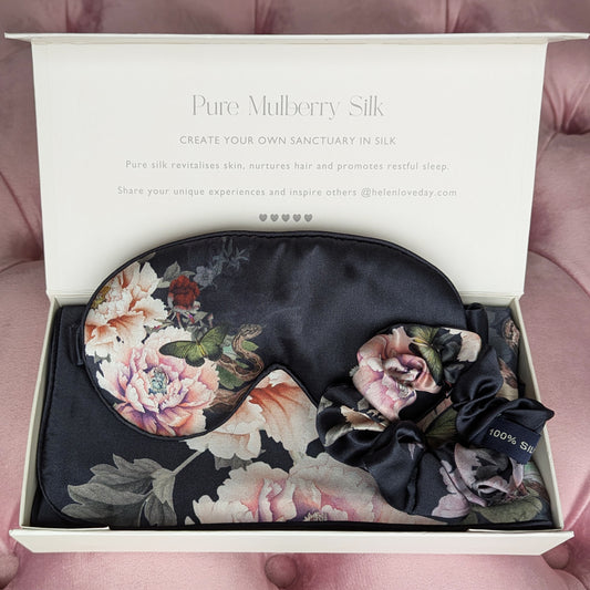 Silk Pillowcase, Eye Mask & Hair Scrunchie Giftbox Black | Fleur Japonaise