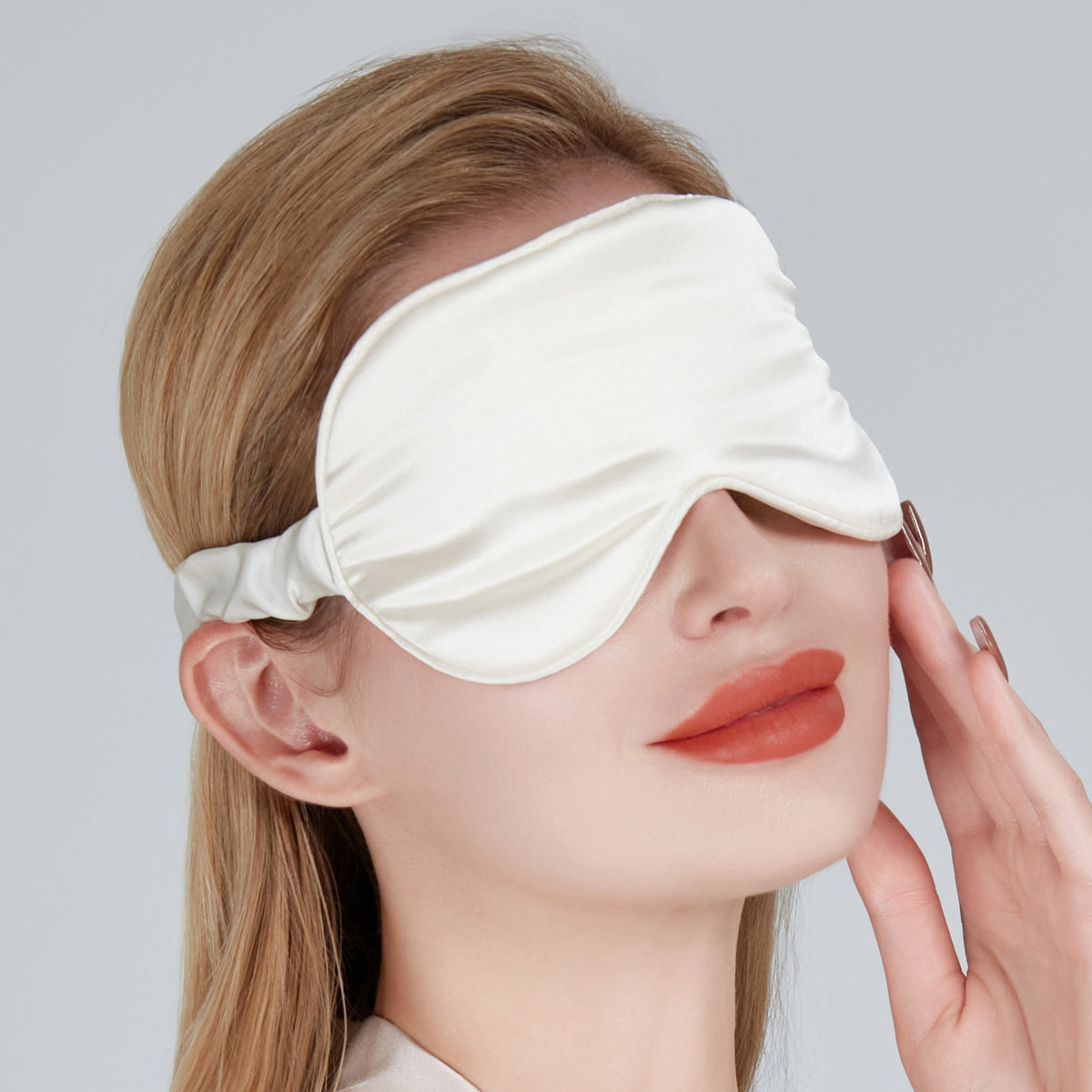 Silk Eye Mask Cream