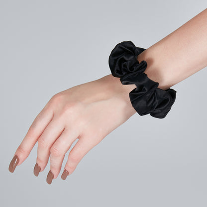 Silk Scrunchie Black