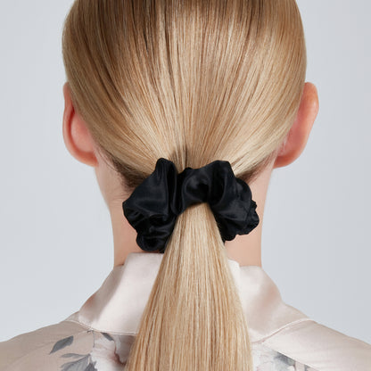 Silk Scrunchie Black